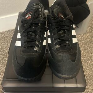 Men’s Adidas sambas black. Used a few times